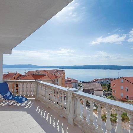 Stunning Apartment In Crikvenica With Wifi Exterior foto